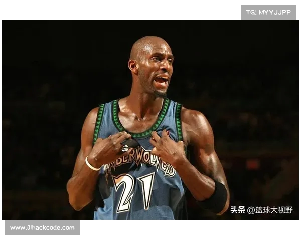 NBA场边摄影艺术:捕捉极速运动与震撼瞬间的完美融合 NBA场边摄影艺术:捕捉极速运动与震撼瞬间的完美融合